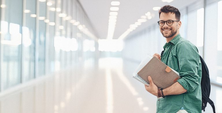 Etudiant à la séance d'information